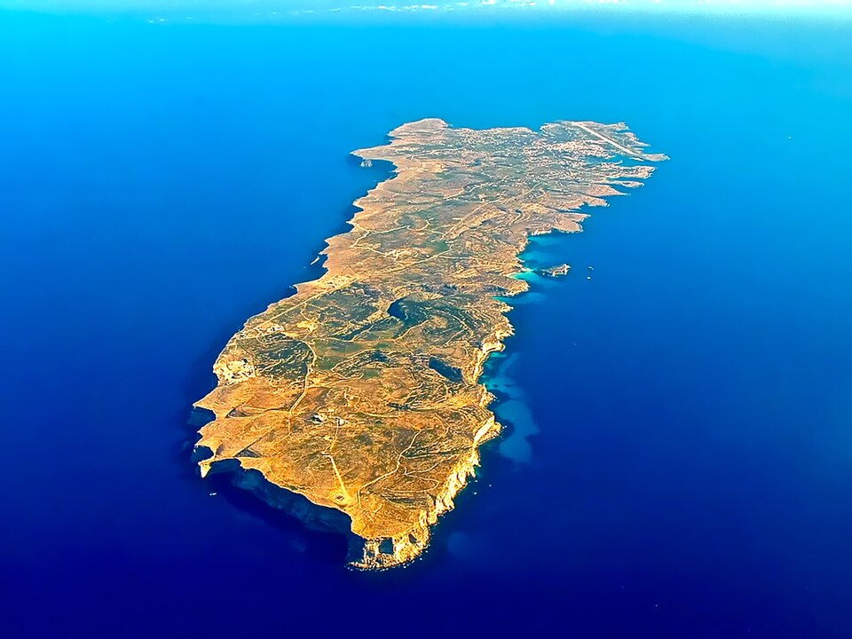 Spiaggia dei Conigli — Italy