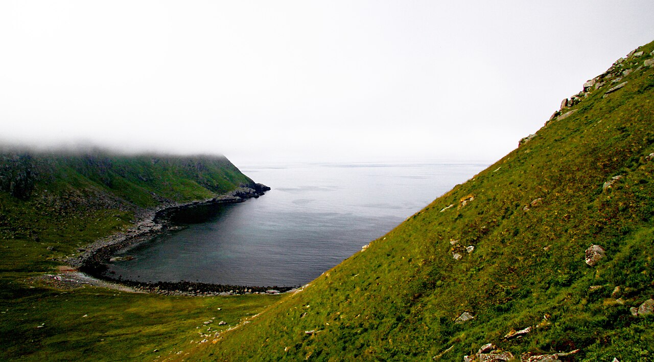 Kvalvika Beach