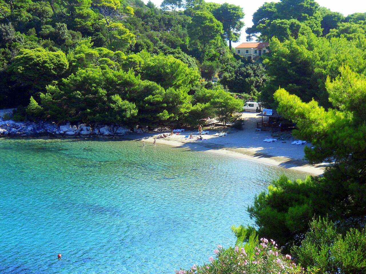 Saplunara Beach