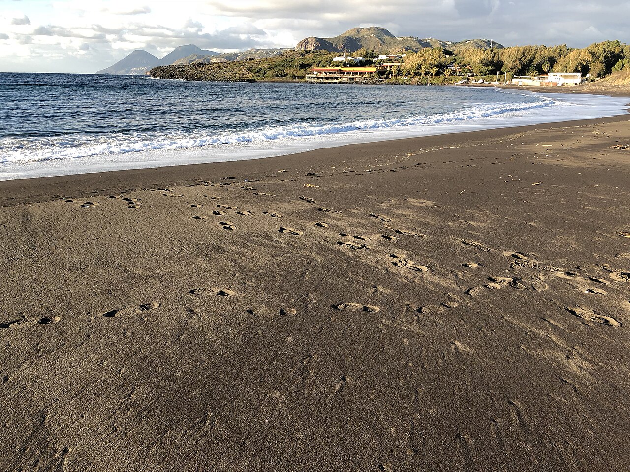 Spiaggia delle Sabbie Nere