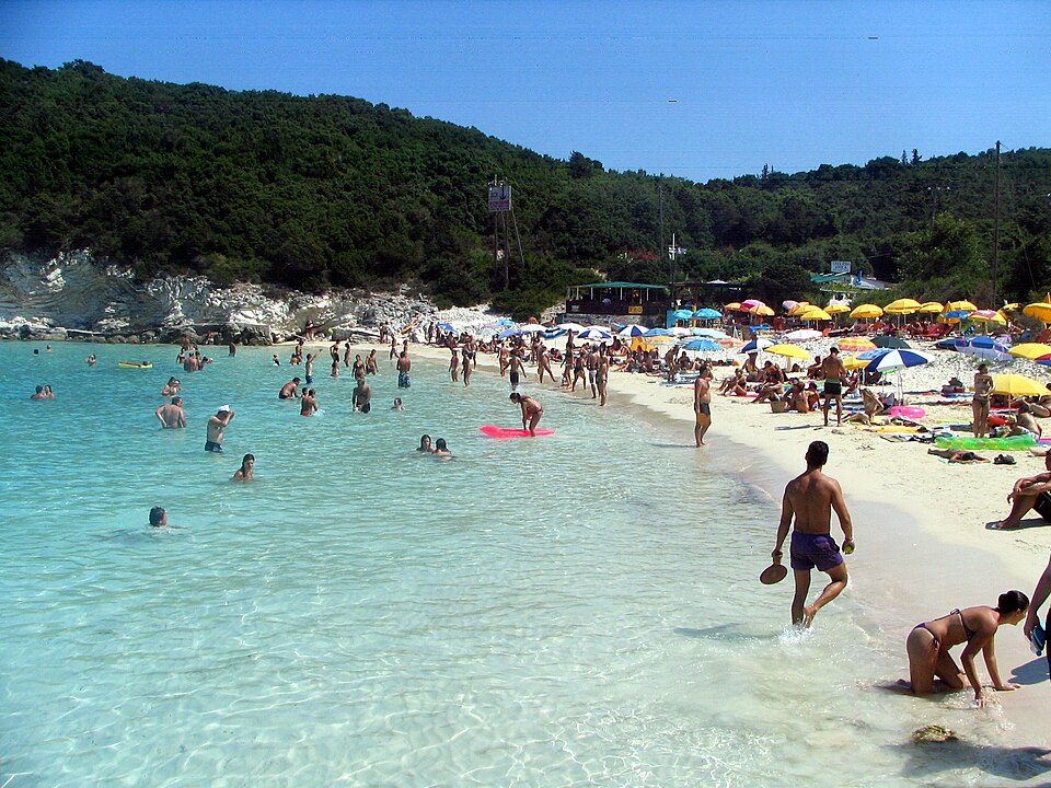 Voutoumi Beach